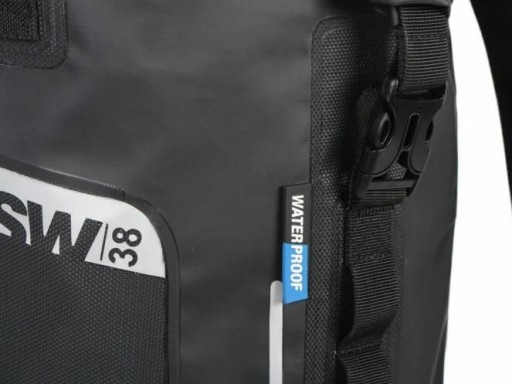 Petate impermeable Shad SW38  [2]