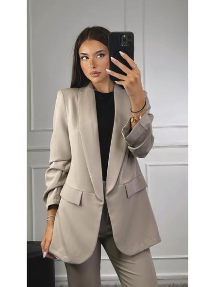 Blazer Office | Americana fluida de corte recto [3]