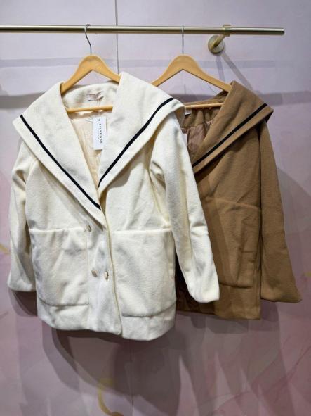 Abrigo Marinero Soft Chic | Abrigo corto con solapa amplia [2]