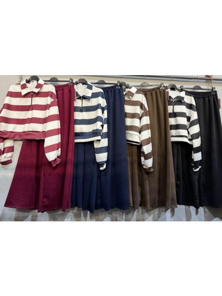 Conjunto Stripe Cozy | Sudadera de rayas y pantalón ancho fluido [3]