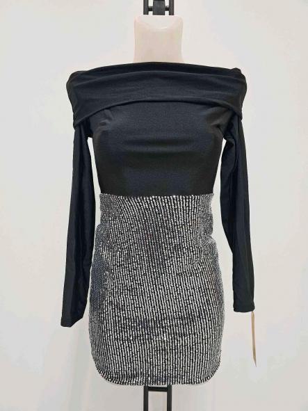 Vestido Winter Glow | Vestido mini de invierno con escote bardot y lentejuelas [1]