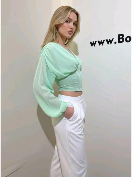 Blusa Corsé Romantic | Blusa escote pico con mangas vaporosas [1]