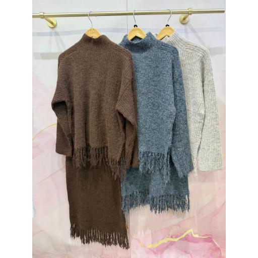Conjunto Irona | Conjunto de punto y flecos [3]