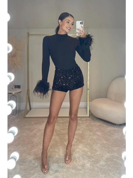 Blusa Glam Furry | Blusa de licra gruesa con puños de plumas [1]