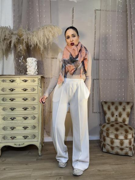 PANTALON DEPORTIVO HUESO [2]