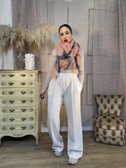 PANTALON DEPORTIVO HUESO [3]