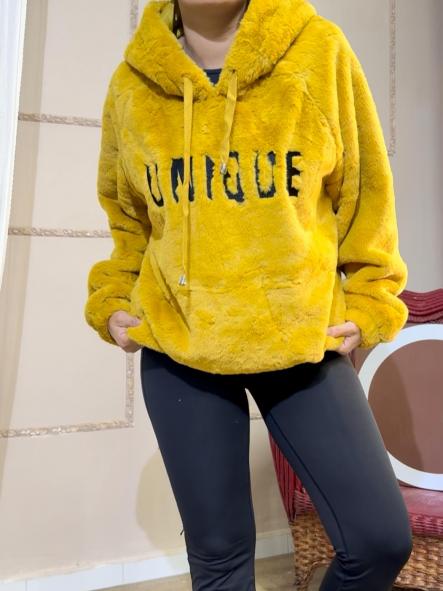 SUDADERA DE PELO COLOR MOSTAZA