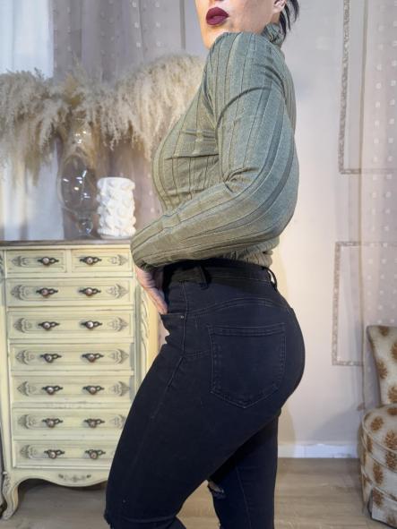 JERSEY DE CUELLO VUELTO BASICO COLOR VERDE [2]