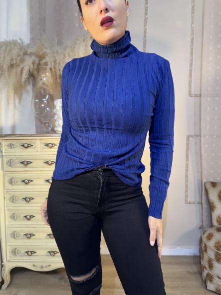 JERSEY DE CUELLO VUELTO BASICO COLOR AZUL KLEIN [0]