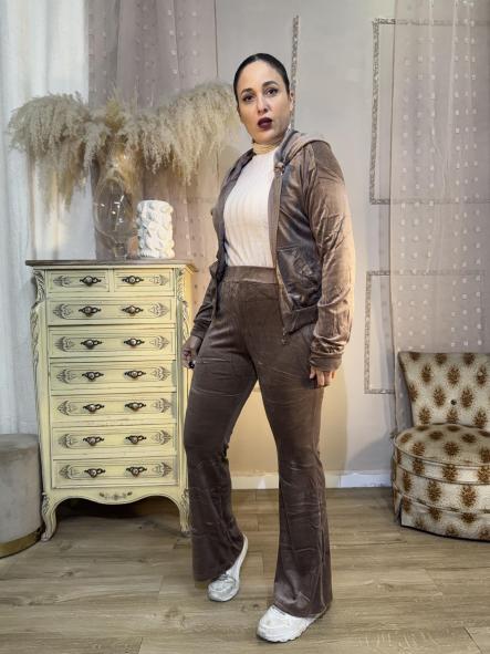 CHANDAL TERCIOPELO MONOCOLOR MARRON [1]