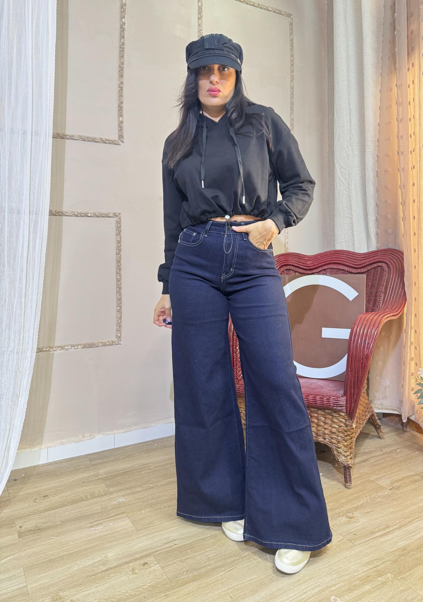 SUDADERA CORTA NEGRA