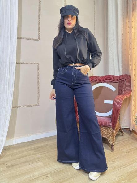 SUDADERA CORTA NEGRA [0]