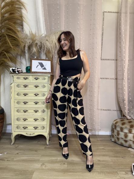 PANTALON FRESQUITO MARRON LUNARES GRANDES [4]