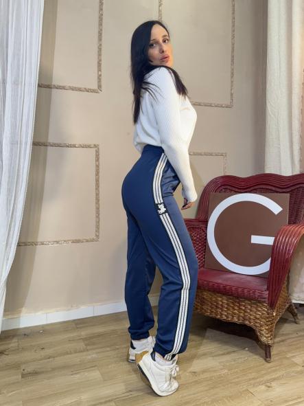 PANTALON AZUL MARINO RAYAS LATERALES BLANCAS CON OSITOS [0]