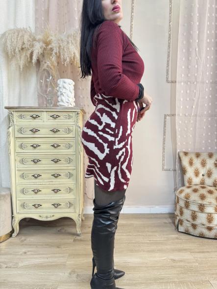 VESTIDO DE CANALE GRANATE CON BLANCO [3]