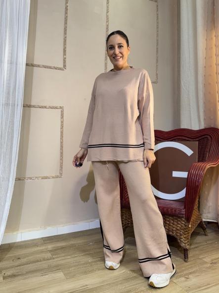 CONJUNTO CAFE CON LECHE CON RAYAS NEGRAS DE PUNTO [1]