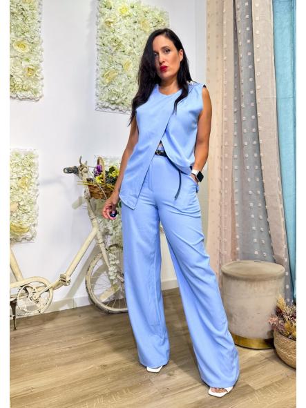 CONJUNTO  AZUL CLARO PANTALON LARGO BLUSA CRUZADA BOTONES DORADOS
