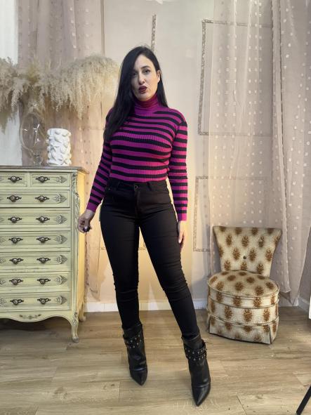 PANTALON VAQUERO DE PITILLO NEGRO [4]