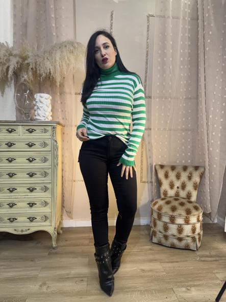 PANTALON VAQUERO DE PITILLO NEGRO [3]