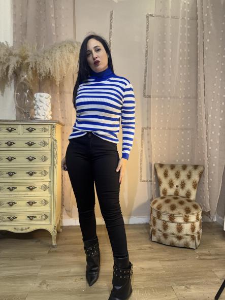 JERSEY CUELLO RAYAS AZULES