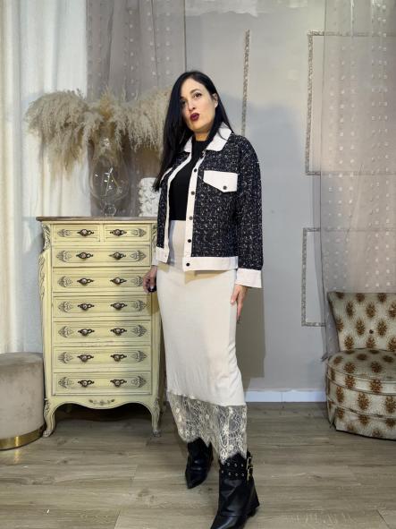 FALDA CON ENCAJE BEIG