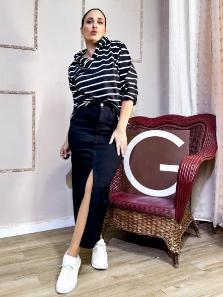 SUDADERA NEGRAS RAYAS BLANCAS [0]