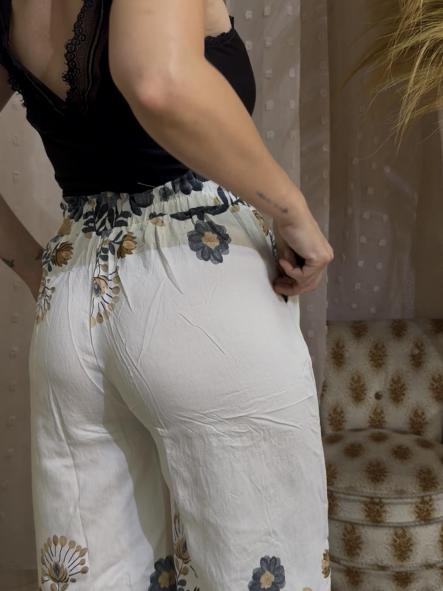 PANTALON LINO FLORES NEGRAS [1]