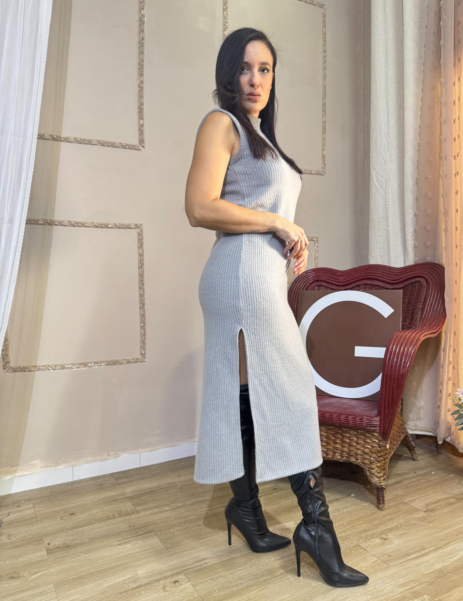 VESTIDO SISADO SUPER GUSTOSO GRIS