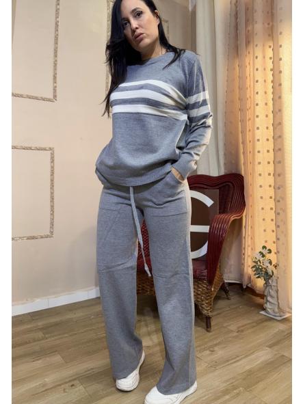 CONJUNTO GRIS PANTALON LISO Y JERSEY CON TRES RAYAS [0]