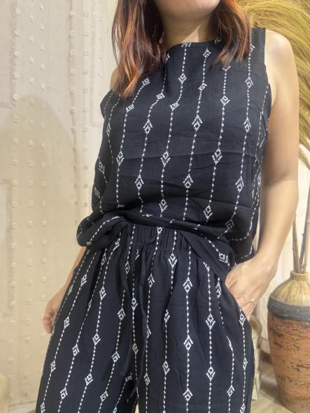 CONJUNTO LINO NEGRO [2]