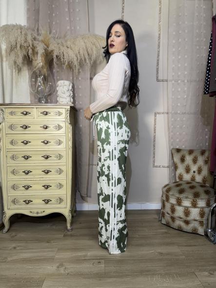 PANTALON CORTE ADDI VERDE [0]