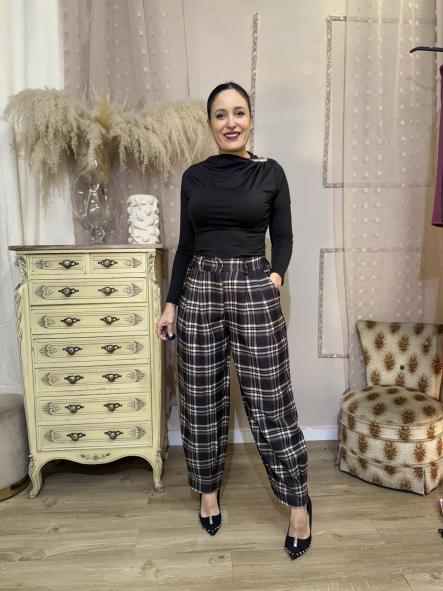 PANTALON TIPO TRAJE CUADROS