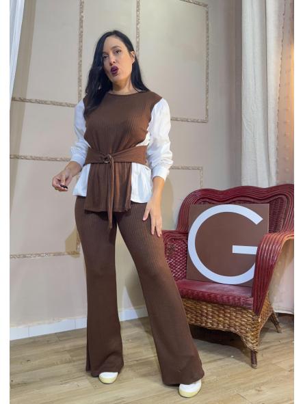 CONJUNTO MARRON CHOCOLATE DE PUNTO MANGAS DE CAMISA