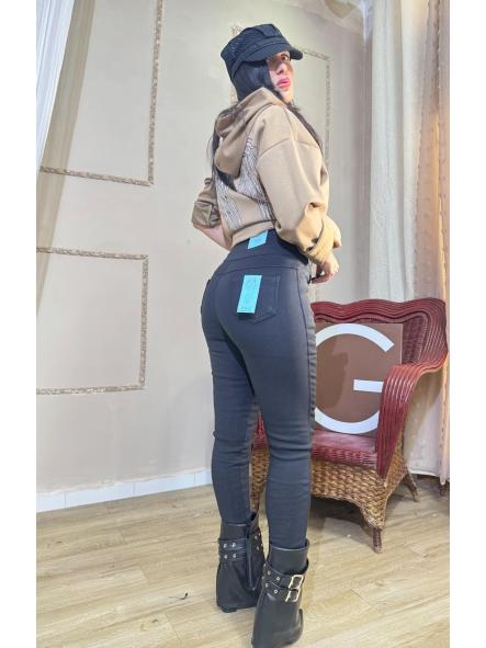 PANTALON VAQUERO ELASTICO CON PELITO NEGROS  [0]