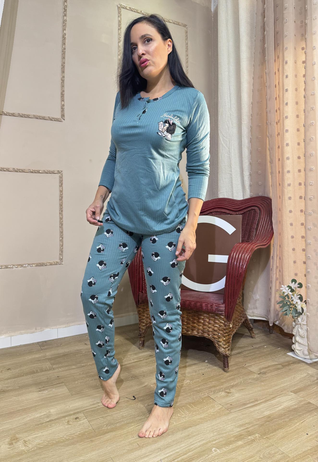 PIJAMA MAFALDA BORDADO VERDE OSCURO