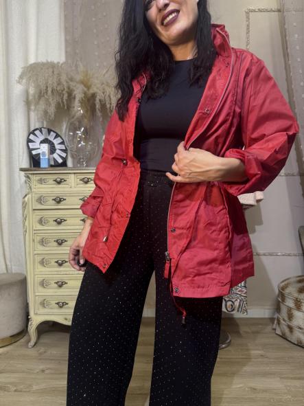 PARKA PRIMAVERA ROJA [1]