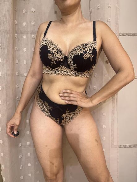 CONJUNTO DE SUJETADOR NEGRO [2]