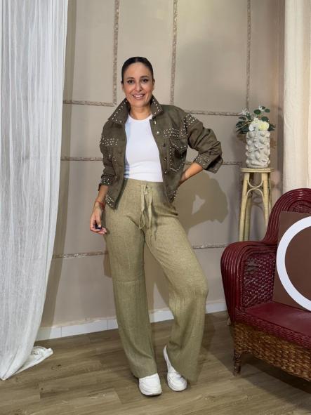 CHAQUETA DE ANTELINA VERDE CON TACHUELAS [1]