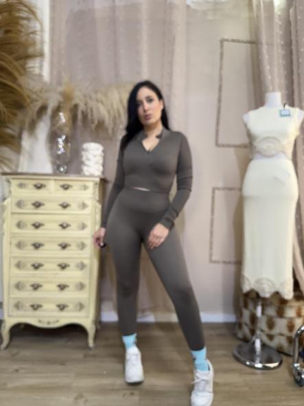 CONJUNTO DEPORTIVO MARRON [1]