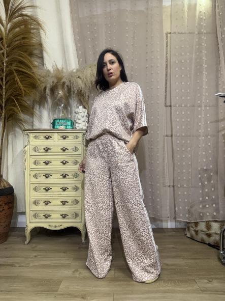 CHANDAL LEO BEIG [1]