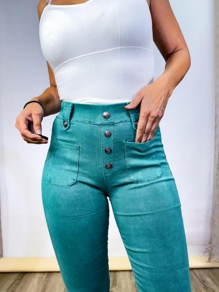 Pantalón Vaquero Tipo Leggin verde 