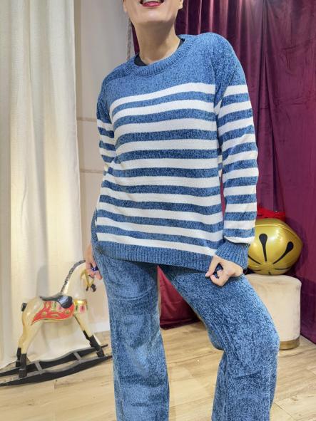 CONJUNTO AZUL PETROLEO DE CHINILLA JERSEY DE RAYAS BLANCAS [0]