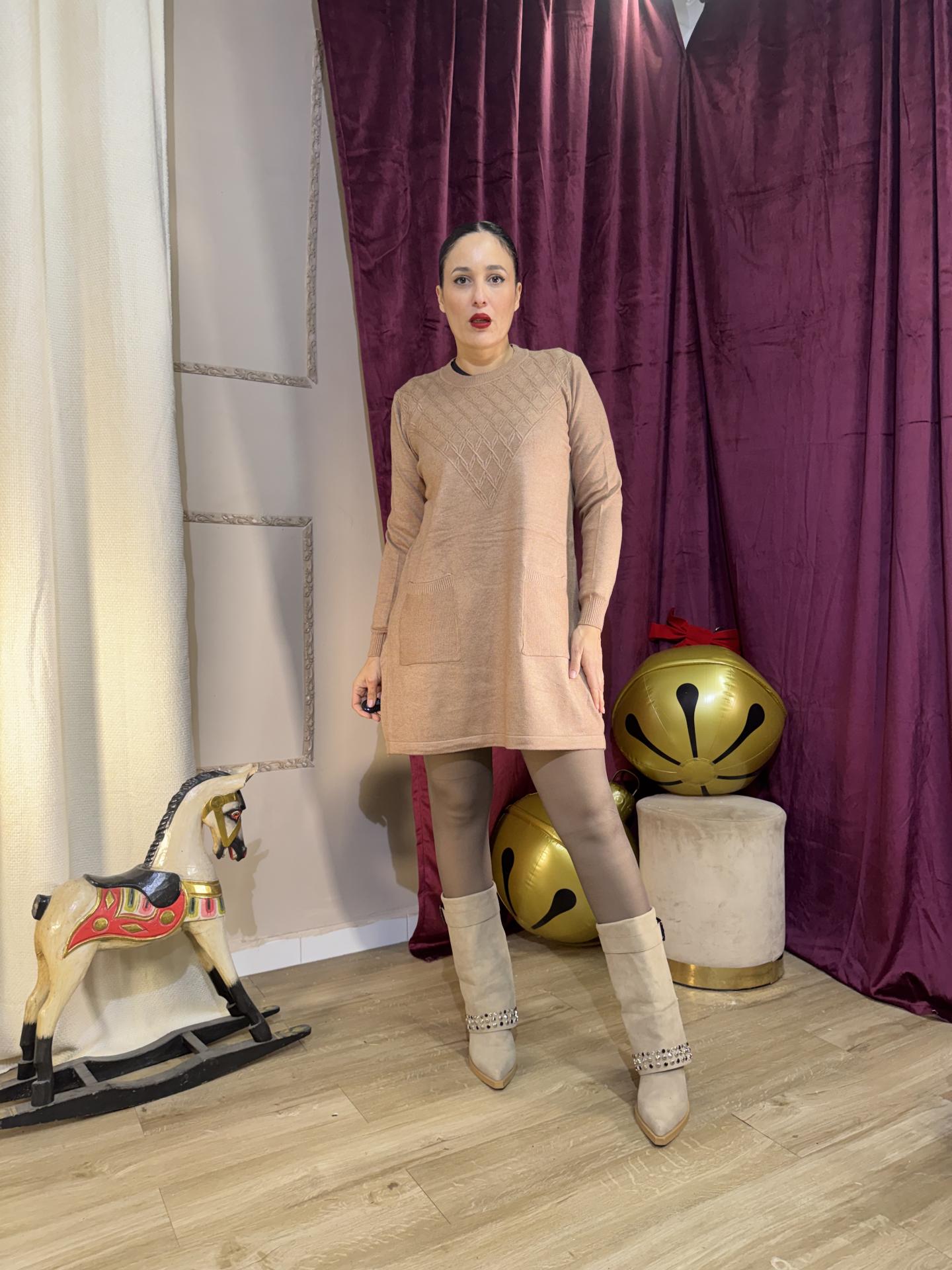 VESTIDO CAMEL DE PUNTO