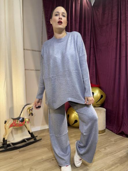 CONJUNTO GRIS PLOMO JERSEY OBERSAY CORAZONCITOS [0]