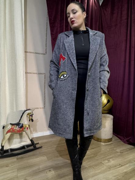 ABRIGO GRIS Y NEGRO [2]