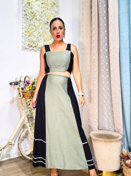 CONJUNTO FALDA Y TOP VERDE Y NEGRO