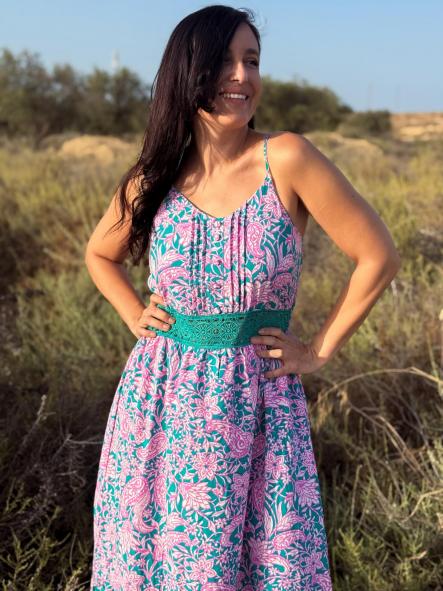 VESTIDO LARGO ESTAMPADO DE CACHIMIR CON PUNTILLA VERDE
