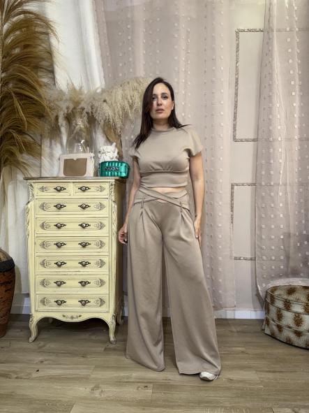 CONJUNTO DEPORTIVO CRUZADO LISO MARRON [4]