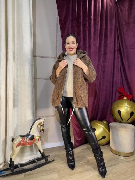 ABRIGO DEPORTIVO MOLON MARRON [2]