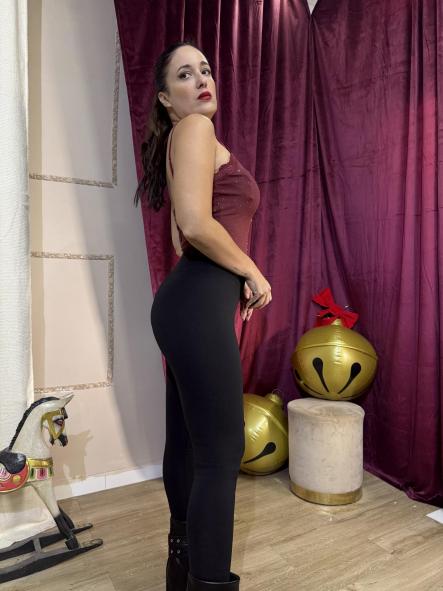 BODY GRANATE LENCERO CON PUNTITOS PLATEADOS [1]